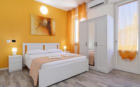 Iris Rooms